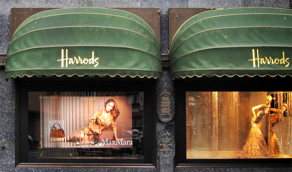 MaxMara_Harrods_01