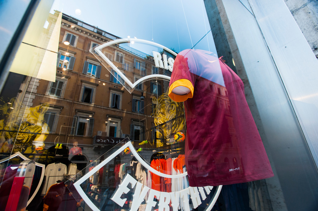 05_nike_store_roma