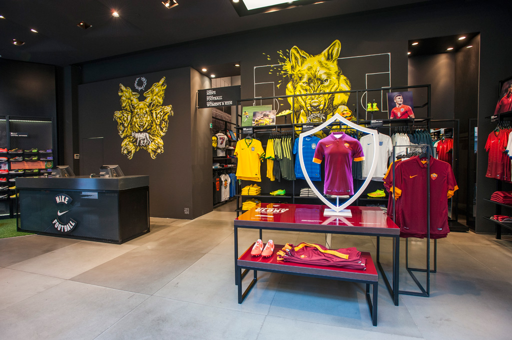 06_nike_store_roma