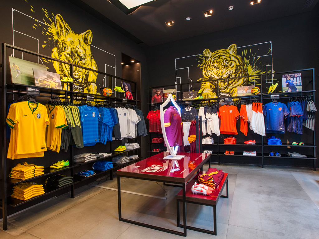 07_nike_store_roma