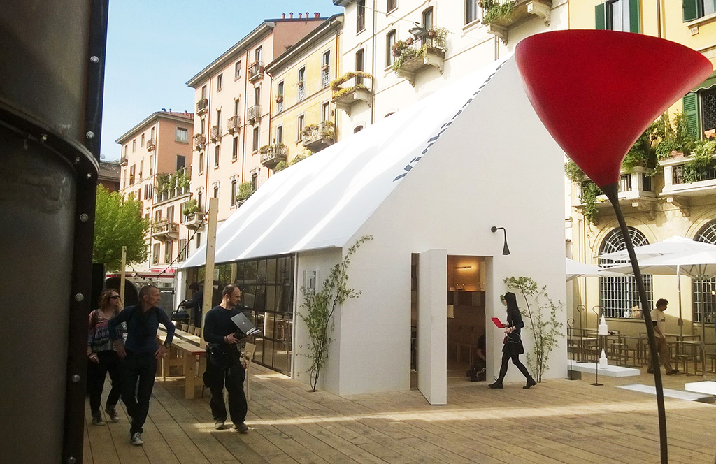 Libreria di luce Viabizzuno//Milano